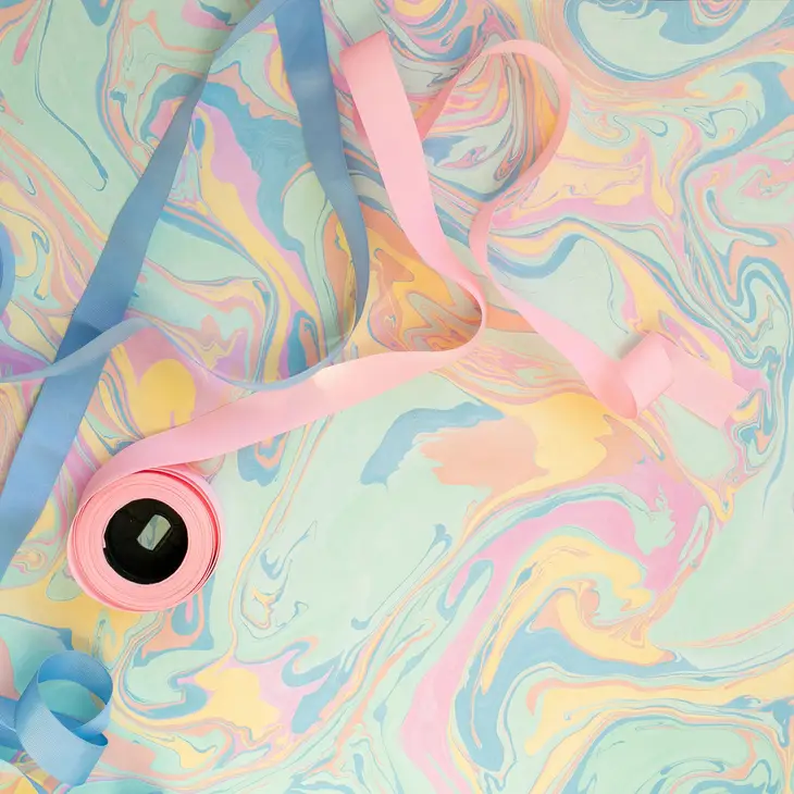 Papel de regalo marmolado pastel - Imagen 2