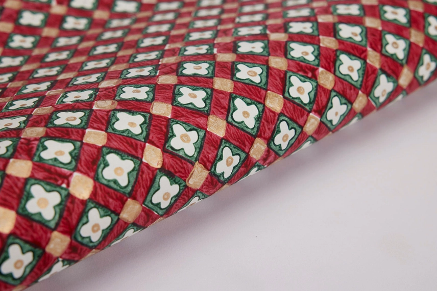 Papel de regalo grabado a mano cuadros florales escarlata